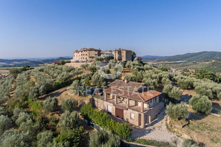 Image No.7-2 Bed Country House for sale