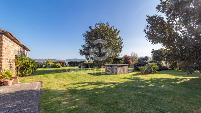 Image No.11-3 Bed Country House for sale