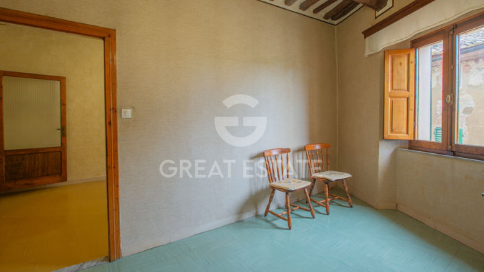 Image No.11-3 Bed Property for sale