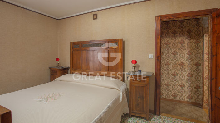 Image No.14-3 Bed Property for sale