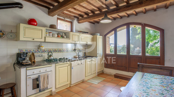 Image No.28-5 Bed Country House for sale