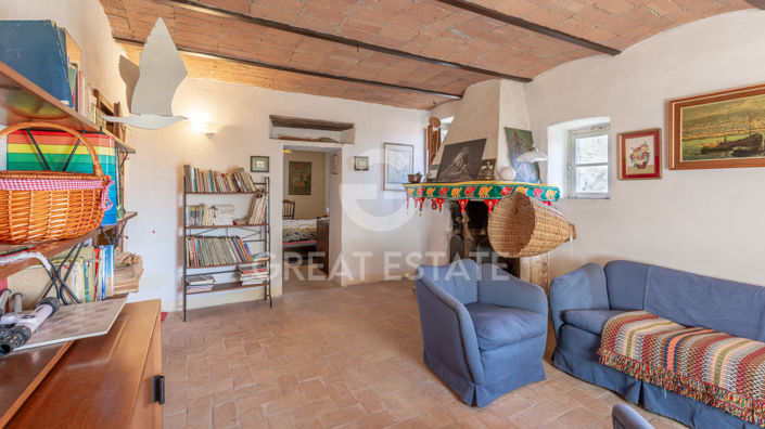 Image No.31-5 Bed Country House for sale