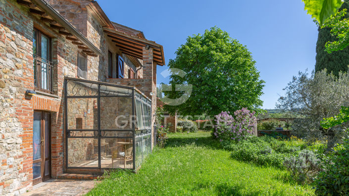 Image No.8-5 Bed Country House for sale