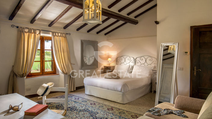 Image No.30-6 Bed Country House for sale