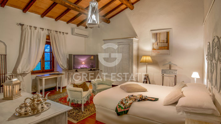 Image No.32-6 Bed Country House for sale