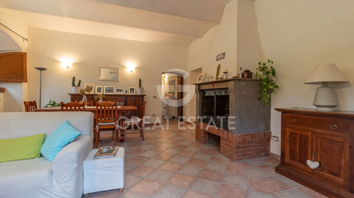 Image No.19-4 Bed Country House for sale