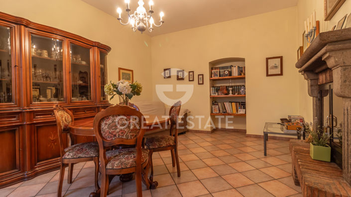 Image No.31-4 Bed Country House for sale