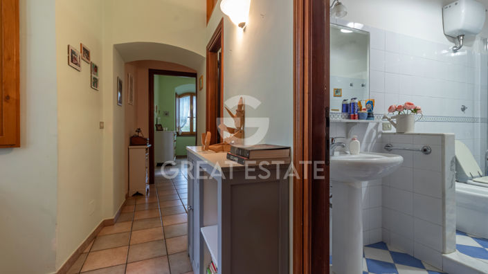 Image No.35-4 Bed Country House for sale