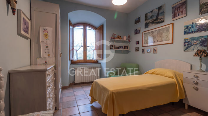 Image No.40-4 Bed Country House for sale