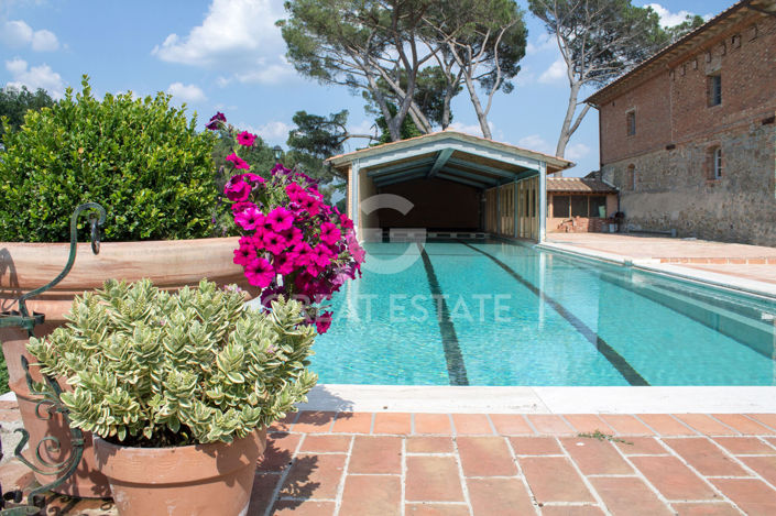 Image No.23-15 Bed Country House for sale