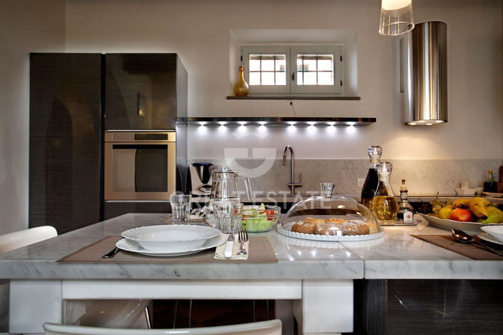 Image No.6-15 Bed Country House for sale