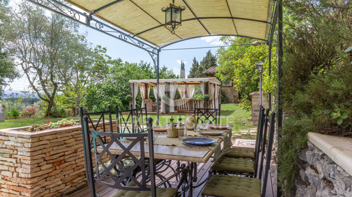 Image No.17-Maison de campagne de 4 chambres à vendre à Cetona