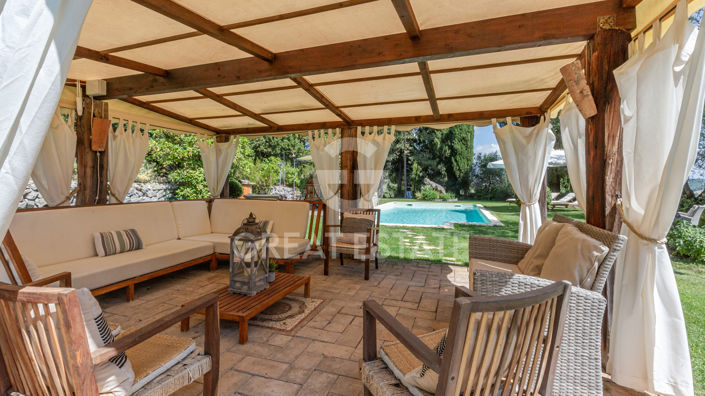 Image No.20-Maison de campagne de 4 chambres à vendre à Cetona