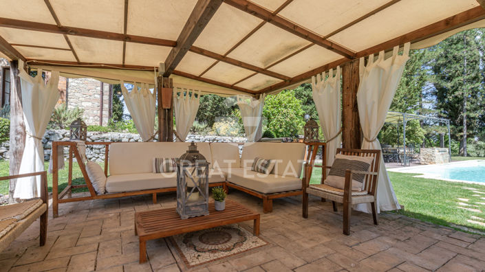 Image No.21-Maison de campagne de 4 chambres à vendre à Cetona