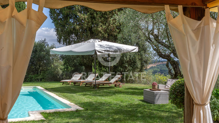 Image No.24-Maison de campagne de 4 chambres à vendre à Cetona