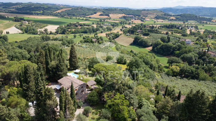 Image No.32-Maison de campagne de 4 chambres à vendre à Cetona