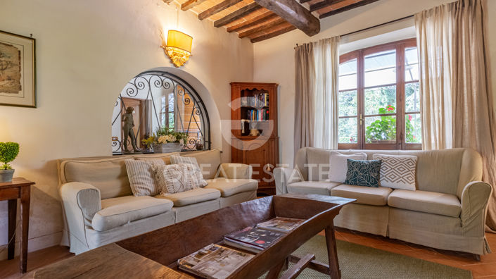 Image No.38-Maison de campagne de 4 chambres à vendre à Cetona