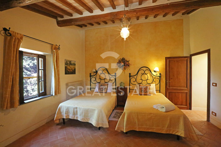 Image No.48-Maison de campagne de 4 chambres à vendre à Cetona