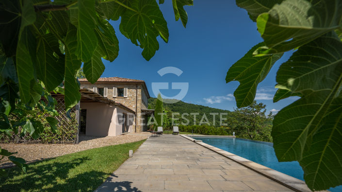 Image No.16-4 Bed Country House for sale