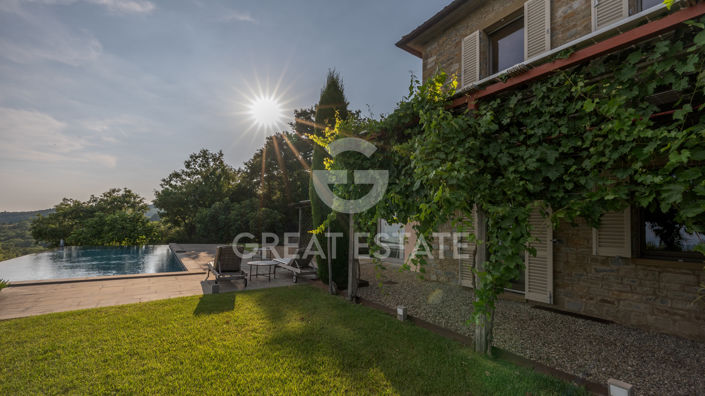 Image No.23-4 Bed Country House for sale