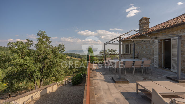 Image No.26-4 Bed Country House for sale