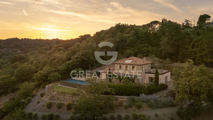 Image No.31-4 Bed Country House for sale