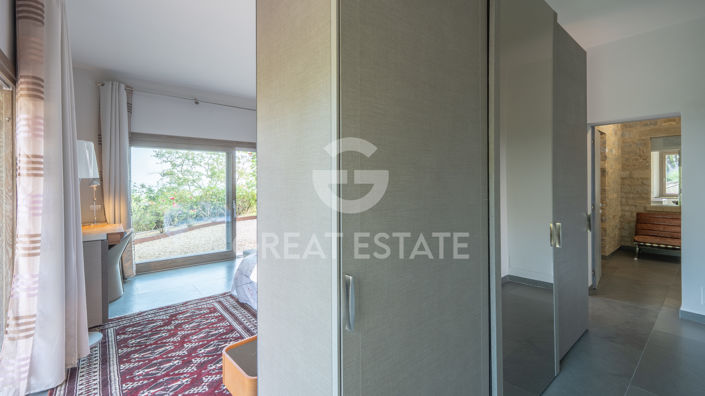 Image No.48-4 Bed Country House for sale