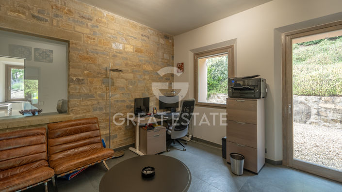 Image No.48-4 Bed Country House for sale