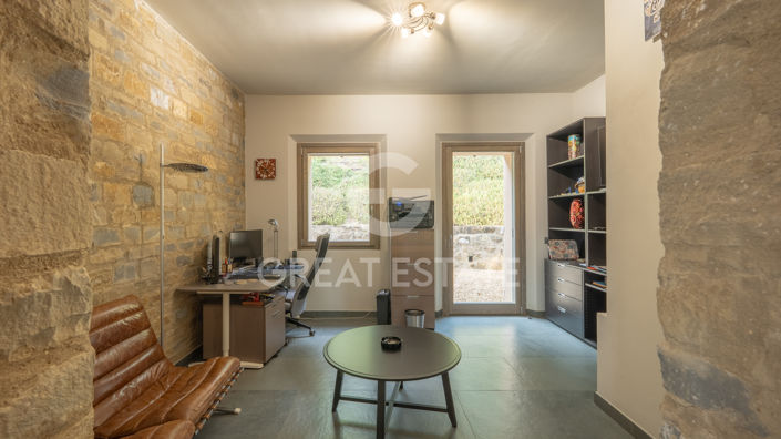 Image No.49-4 Bed Country House for sale