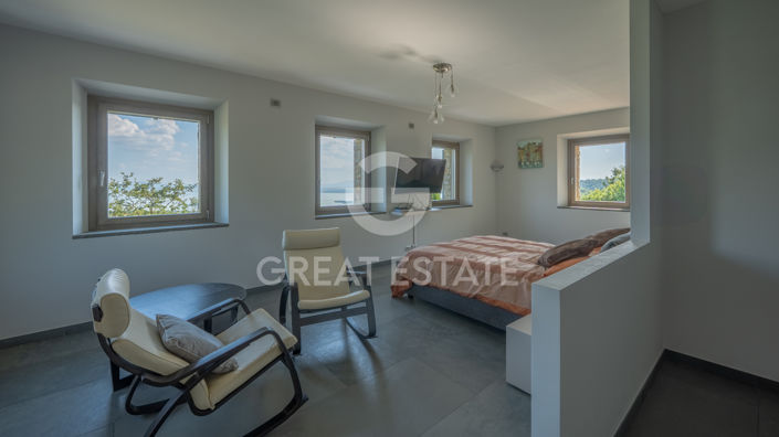 Image No.52-4 Bed Country House for sale