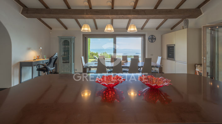 Image No.55-4 Bed Country House for sale