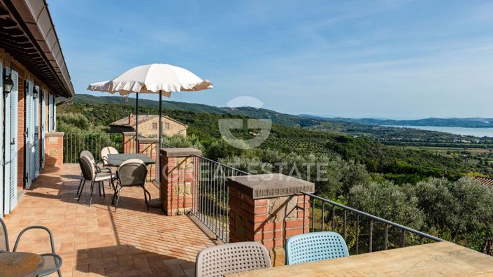 Image No.10-5 Bed Country House for sale