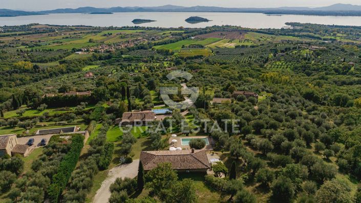 Image No.12-5 Bed Country House for sale