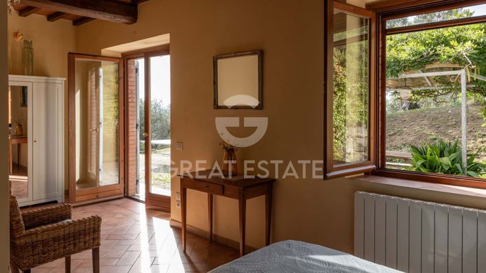 Image No.27-5 Bed Country House for sale