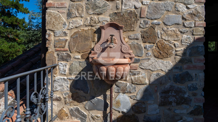 Image No.15-3 Bed Country House for sale