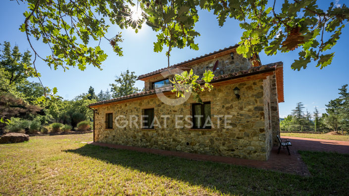 Image No.20-3 Bed Country House for sale