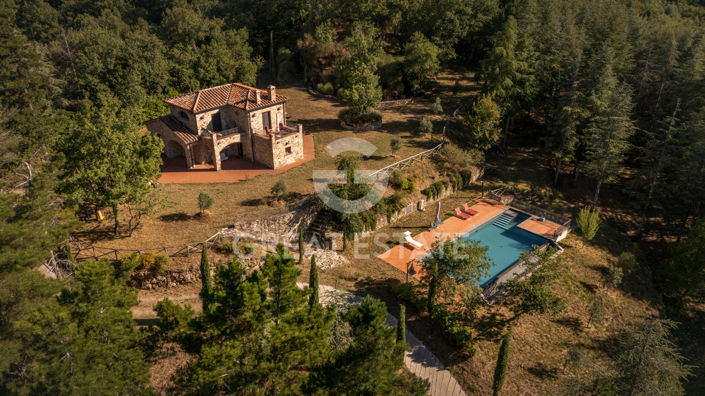 Image No.40-3 Bed Country House for sale