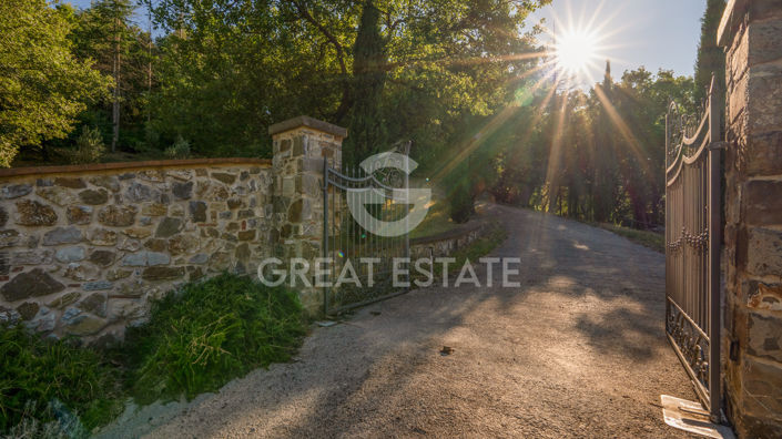 Image No.55-3 Bed Country House for sale