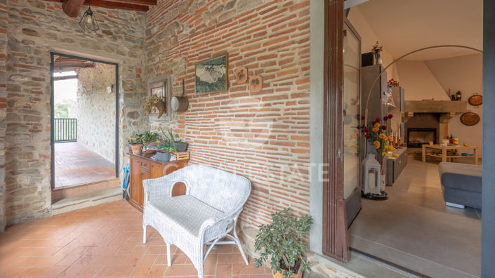 Image No.24-4 Bed Country House for sale