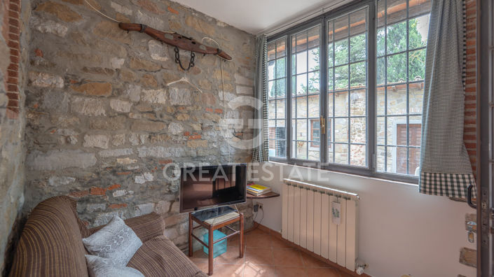 Image No.37-4 Bed Country House for sale