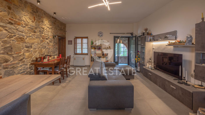 Image No.6-4 Bed Country House for sale