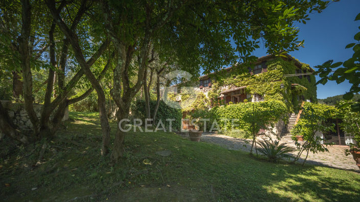 Image No.14-9 Bed Country House for sale