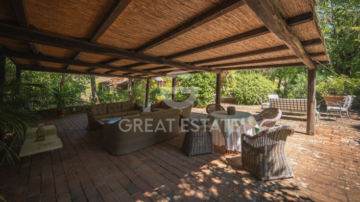 Image No.16-9 Bed Country House for sale