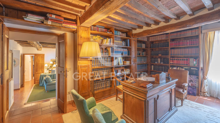 Image No.24-9 Bed Country House for sale