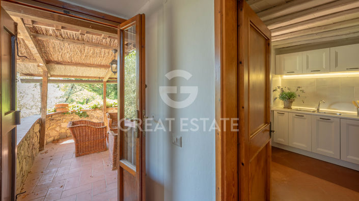 Image No.41-9 Bed Country House for sale