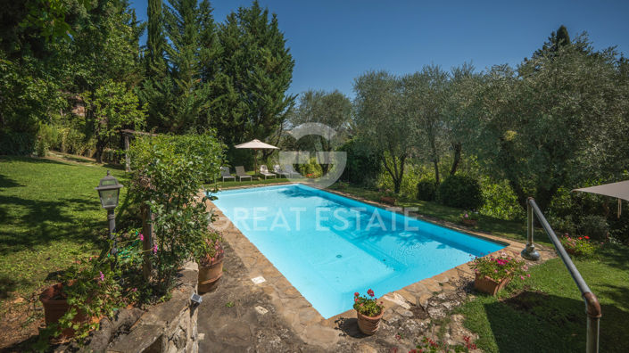 Image No.48-9 Bed Country House for sale