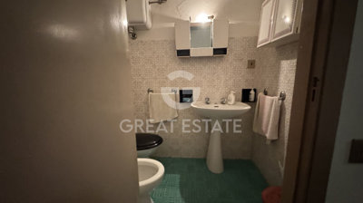 vendesi-stabile-palazzo-in-umbria-perugia-cit