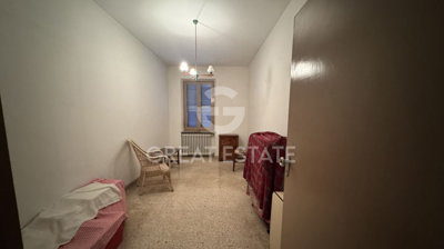 vendesi-stabile-palazzo-in-umbria-perugia-cit