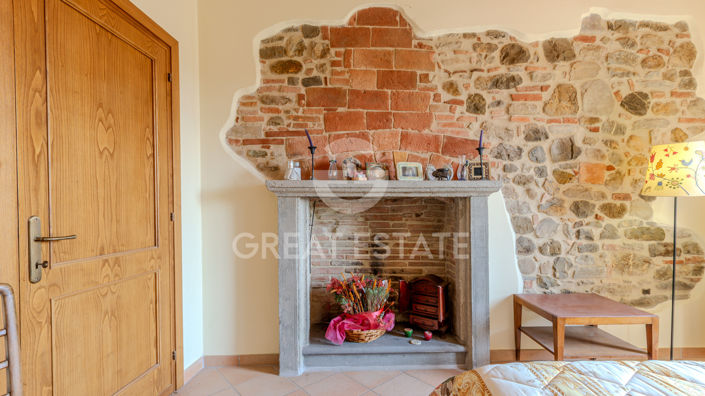 Image No.21-3 Bed Property for sale