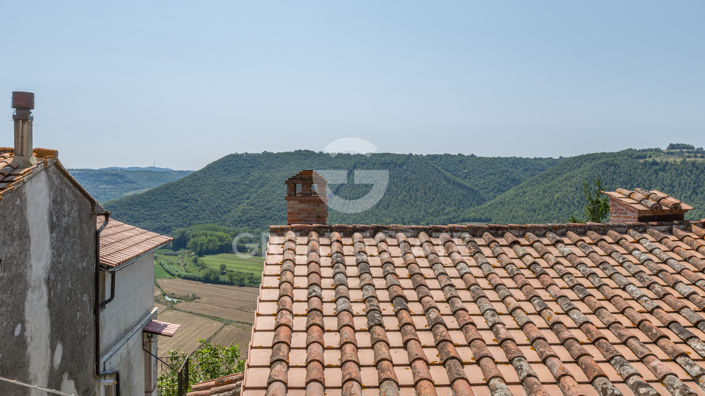 Image No.29-3 Bed Property for sale